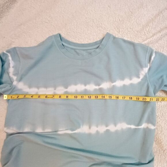 Isabel Maternity by Ingrid & Isabel long sleeve sweater - Picture 6 of 6